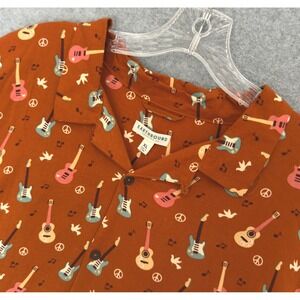 NEW! Earthbound Trading Guitar Print Camp Shirt Mens XL Brown Music Peace Dove
